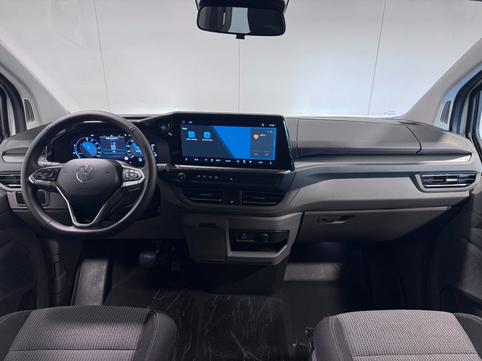 VW e-Caravelle 64 Style LWB