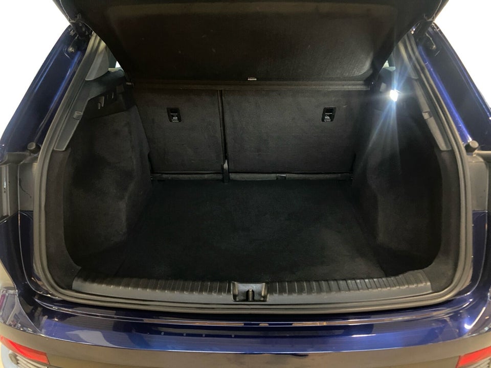 Audi Q4 e-tron 40 Advanced 5d