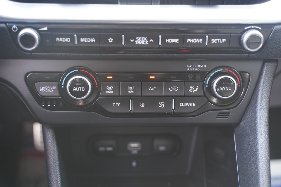 Kia Niro 1,6 PHEV Advance DCT 5d