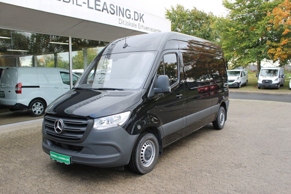 Mercedes Sprinter 215 2,0 CDi A2 Kassevogn aut. FWD