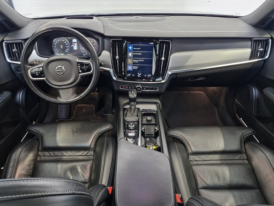 Volvo V90 CC 2,0 T6 320 Pro aut. AWD 5d