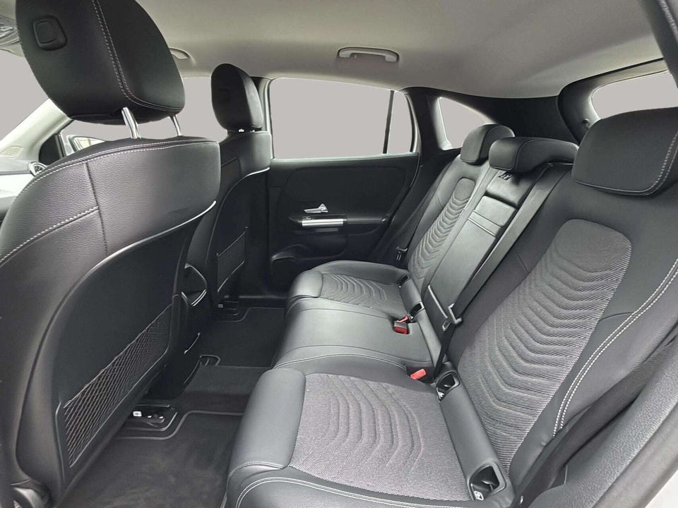 Mercedes EQA250 Progressive 5d