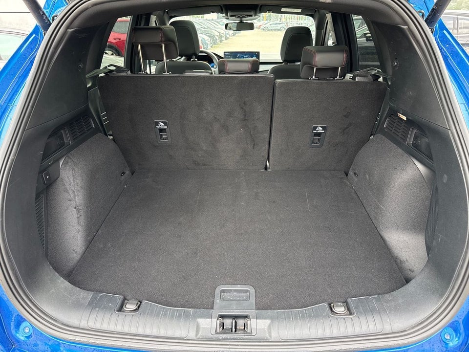 Ford Kuga 2,5 PHEV ST-Line X CVT 5d