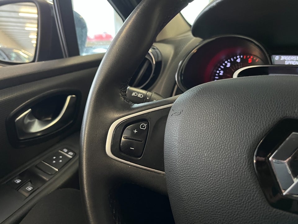 Renault Clio IV 1,5 dCi 90 Zen Sport Tourer 5d