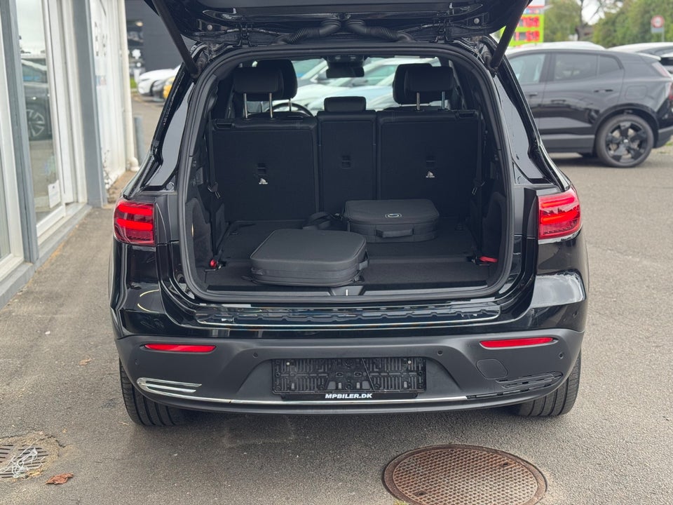 Mercedes EQB300 Progressive 4Matic 7prs 5d