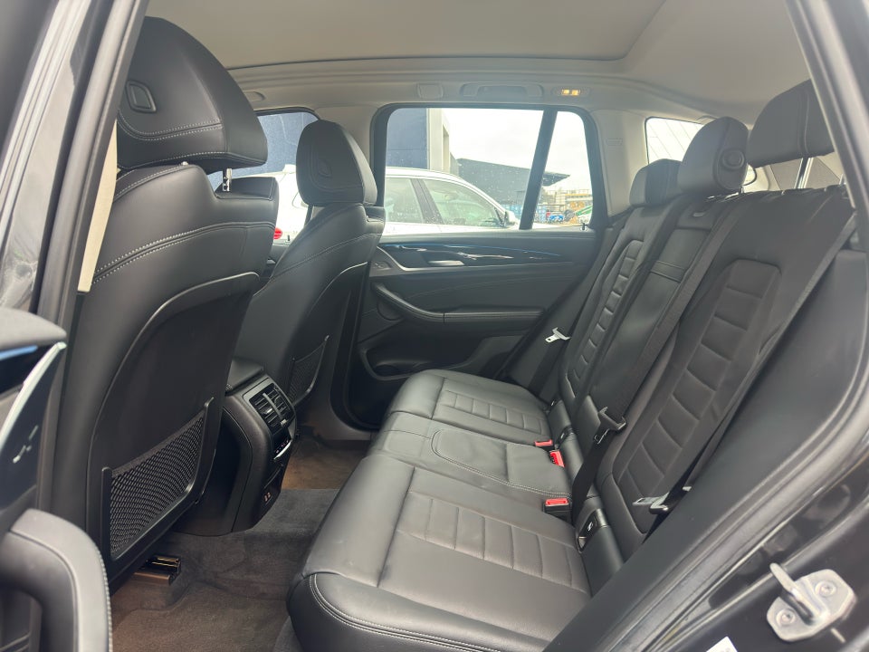 BMW iX3 Charged Plus 5d