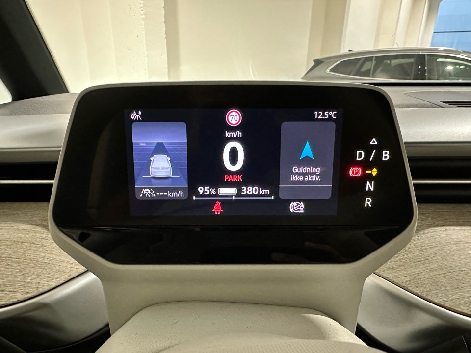 VW ID.Buzz 77 Pro SWB 5d