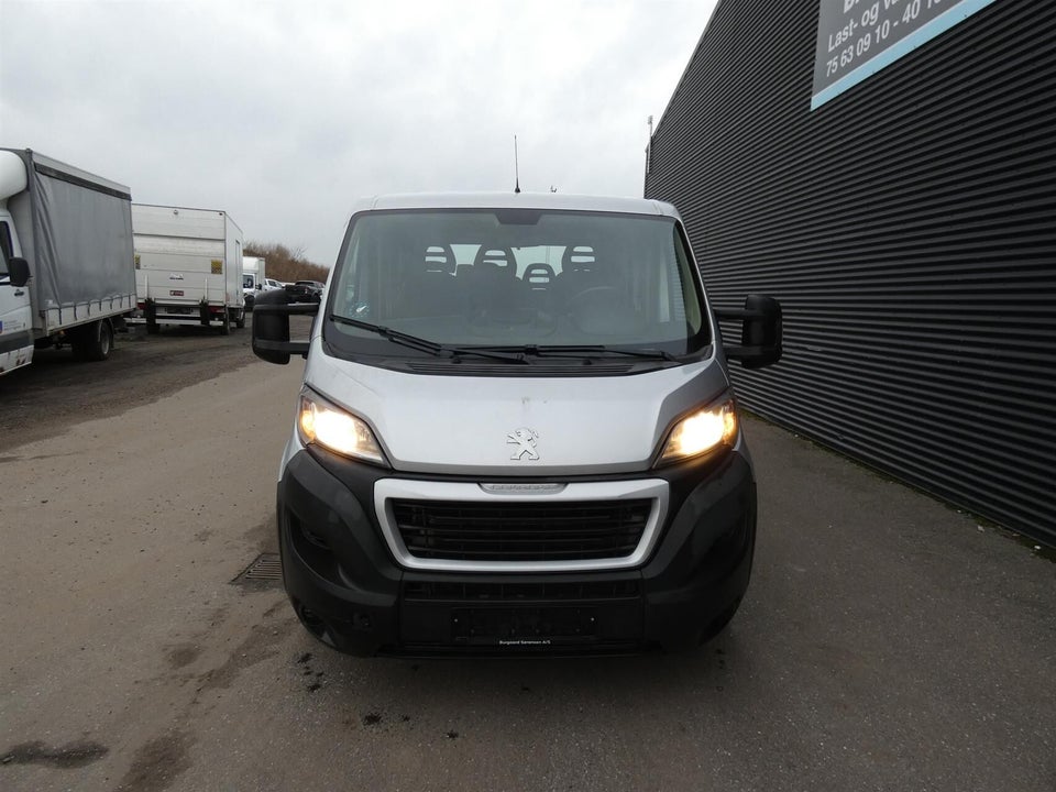 Peugeot Boxer 335 2,0 BlueHDi 130 Db.Kab m/lad L3 4d