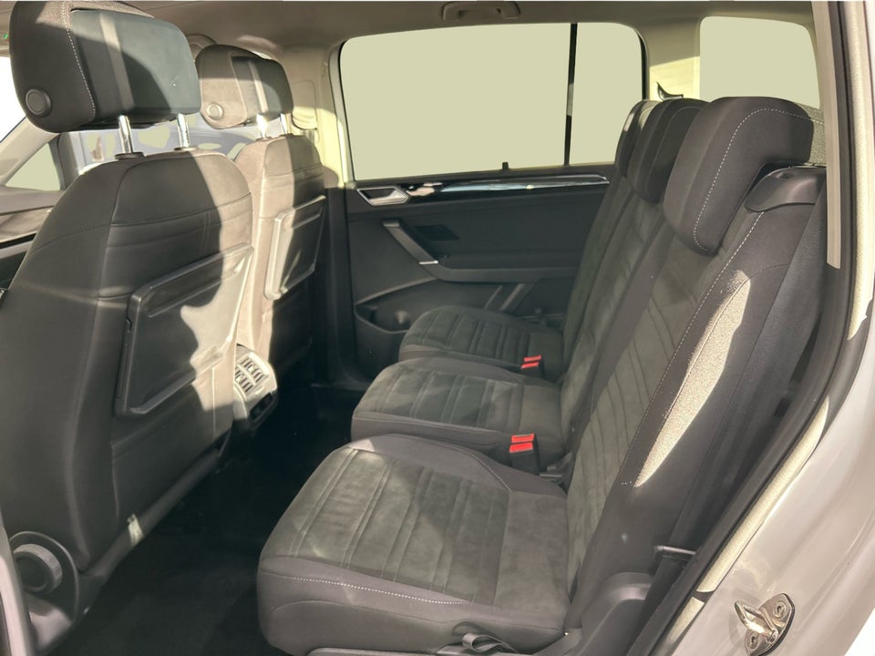 VW Touran 1,5 TSi 150 Highline Family DSG 7prs 5d