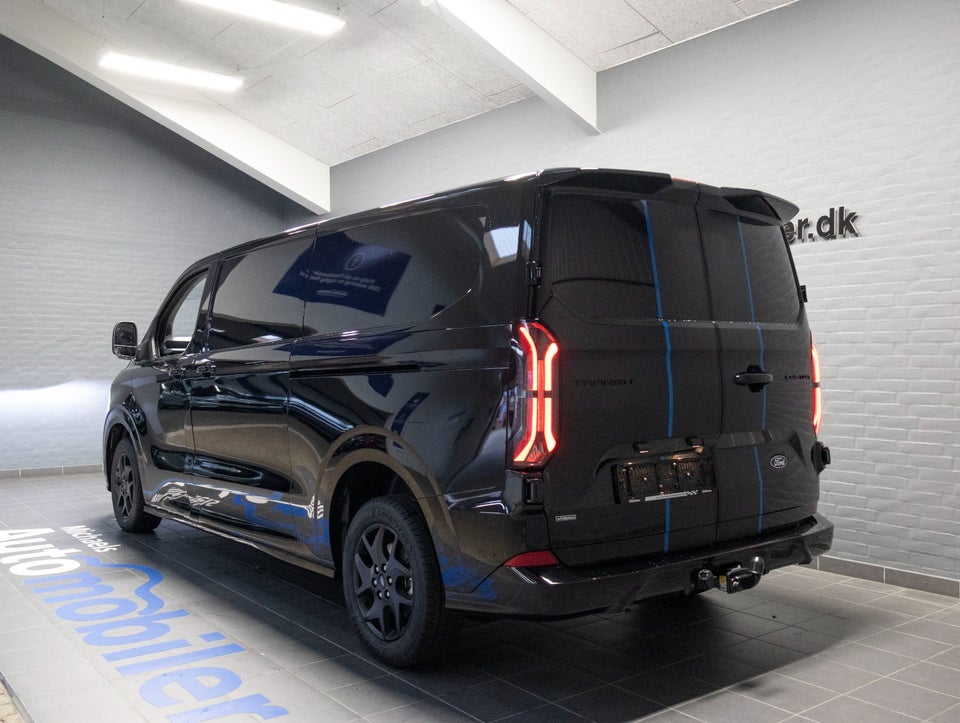 Ford Transit Custom 320L 2,5 PHEV Sport CVT