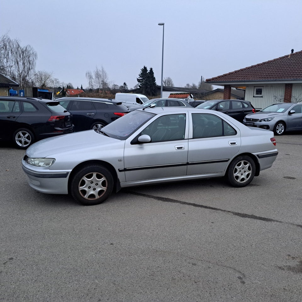Peugeot 406 2,2 TS4 4d