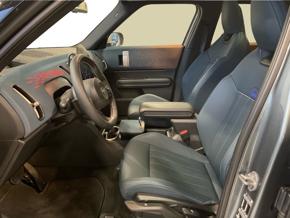 MINI Countryman E Favoured Trim L 5d