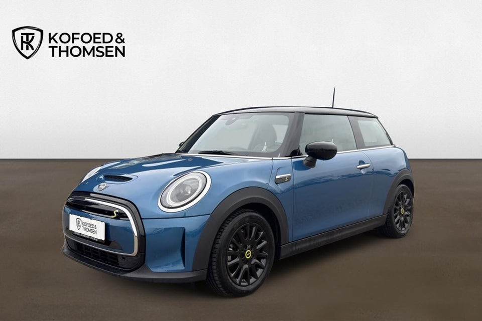 MINI Cooper SE Essential 3d