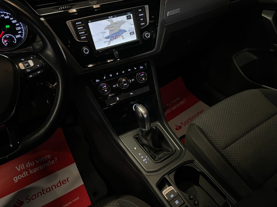 VW Touran 2,0 TDi 150 Comfortline DSG 7prs 5d