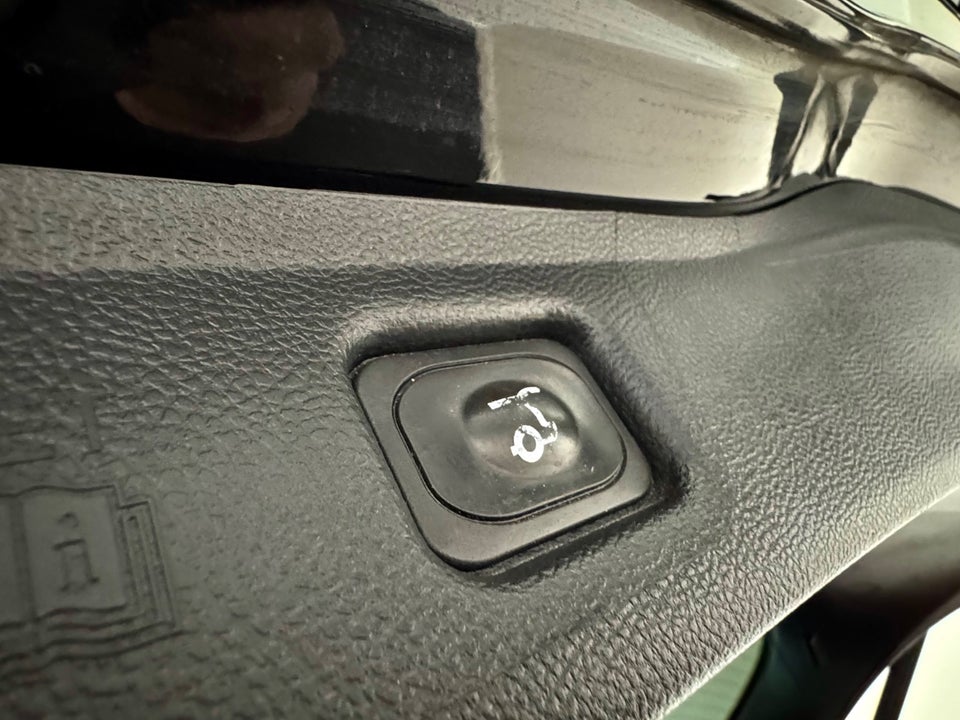 Ford S-MAX 2,0 EcoBlue Titanium aut. Van 5d