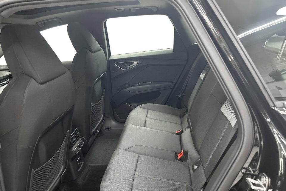 Audi Q4 e-tron 45 S-line Edition 5d