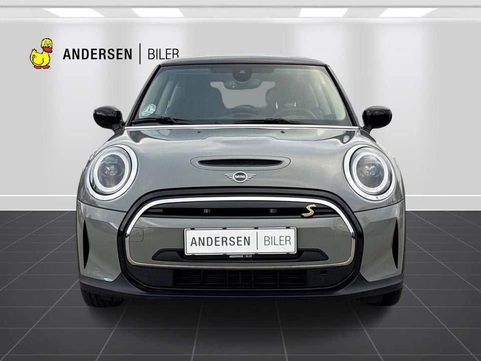 MINI Cooper SE Essential 3d