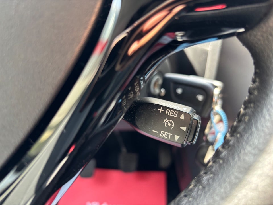 Toyota Aygo 1,0 VVT-i x-press 5d
