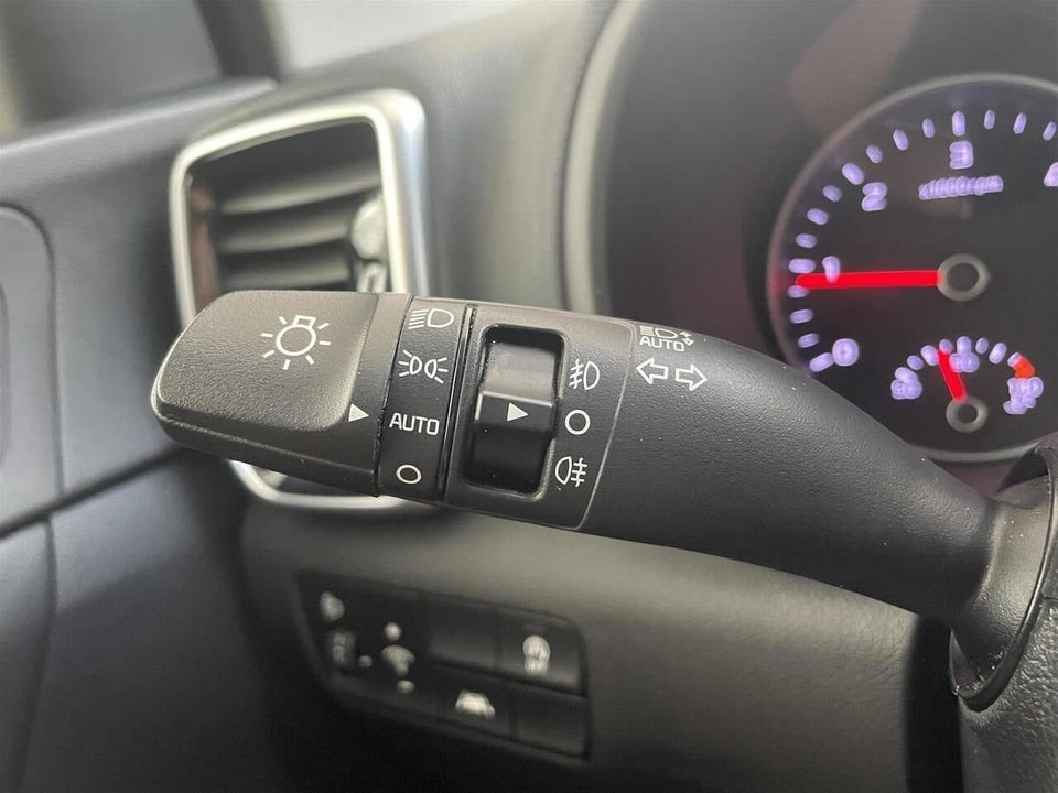 Kia Sportage 1,6 CRDi 136 Intro Edition DCT 5d