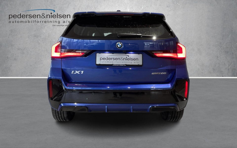 BMW iX1 eDrive20 M-Sport 5d