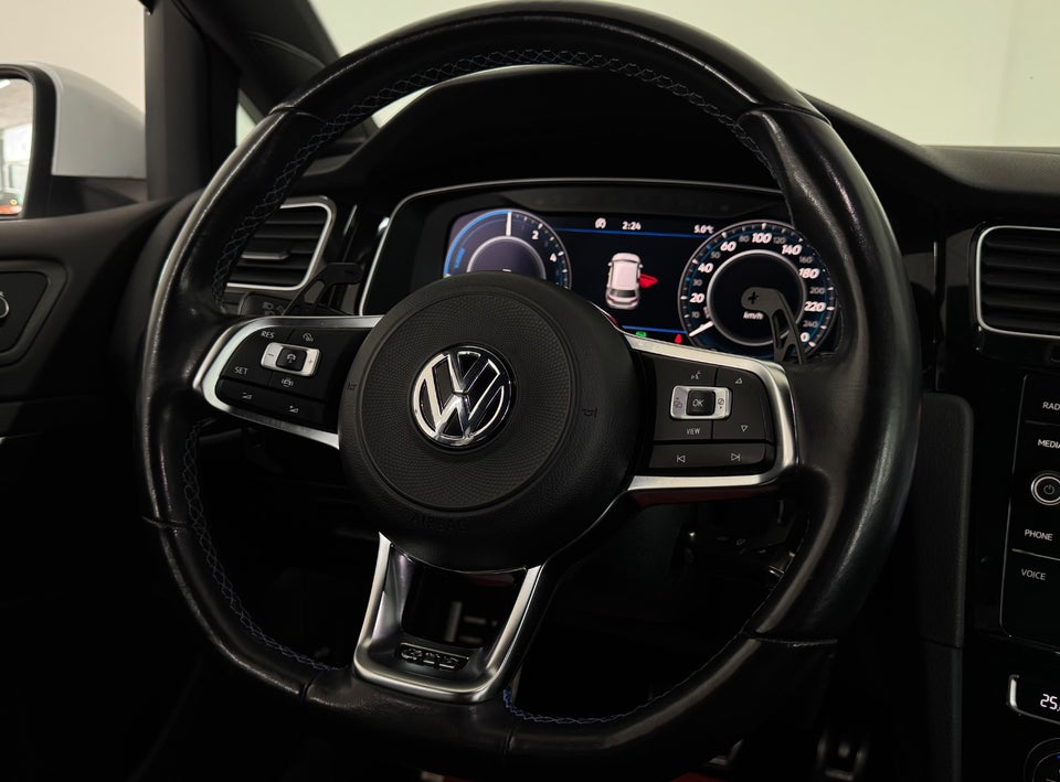 VW Golf VII 1,4 GTE DSG 5d
