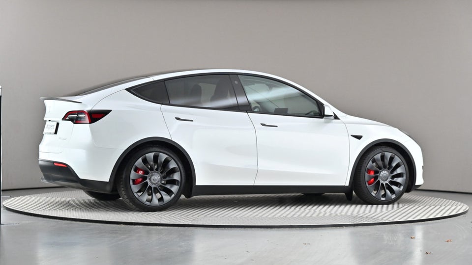 Tesla Model Y Performance AWD 5d