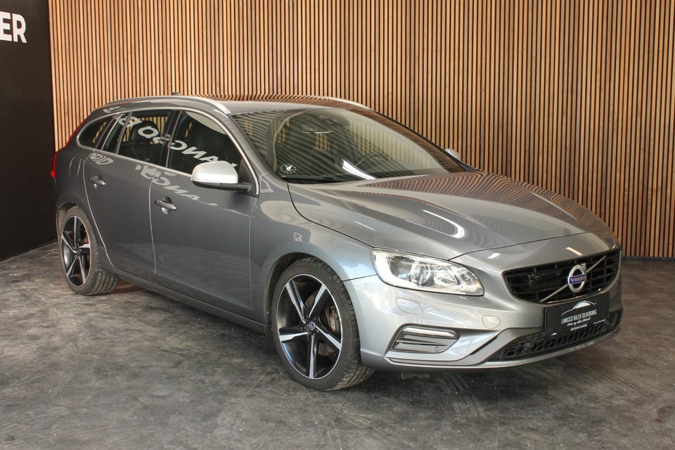 Volvo V60 2,0 T6 306 R-Design aut. AWD 5d