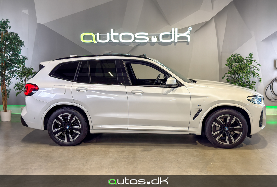 BMW iX3 Charged M-Sport 5d