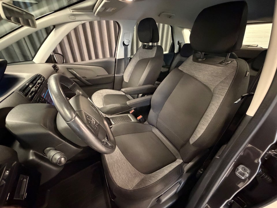 Citroën C4 Picasso 1,6 BlueHDi 120 Cool 5d