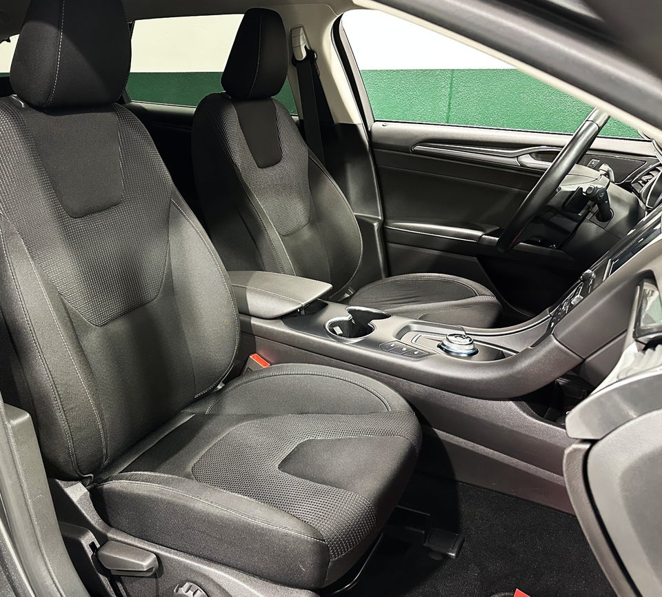 Ford Mondeo 2,0 EcoBlue Titanium stc. aut. 5d