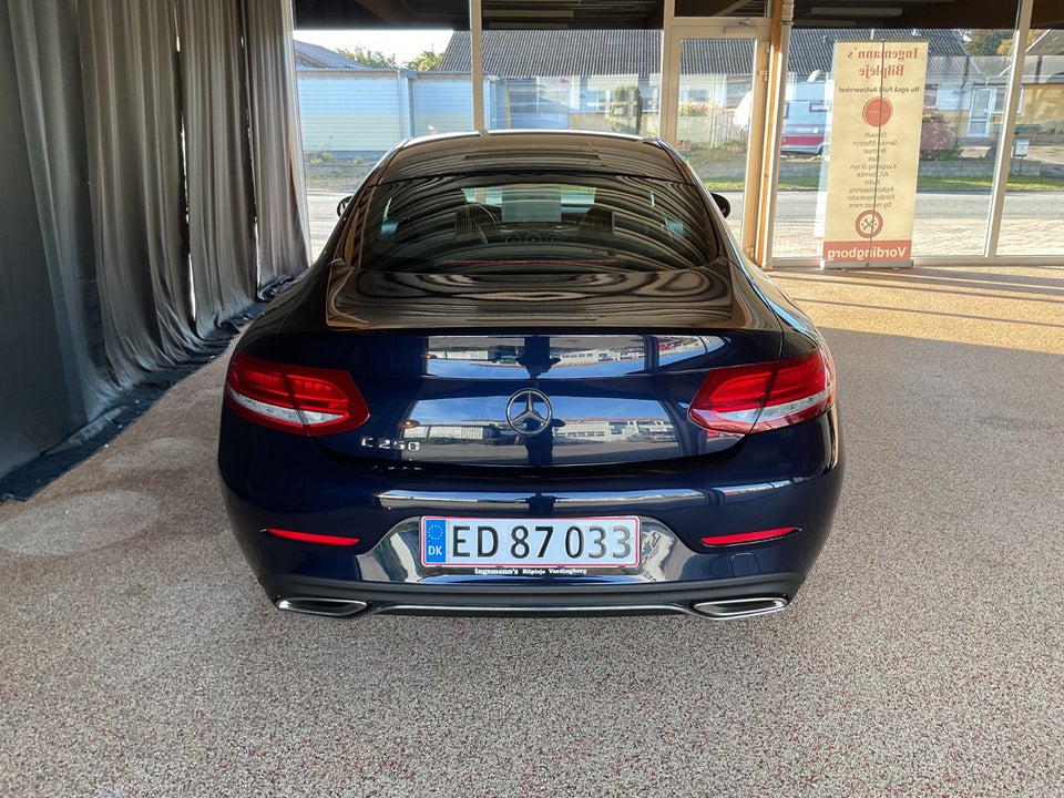 Mercedes C250 2,0 Coupé aut. 2d