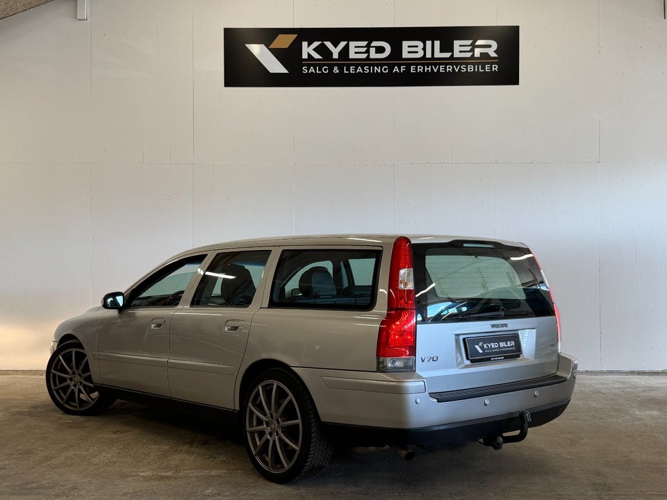 Volvo V70 2,4 170 Classic Momentum 5d