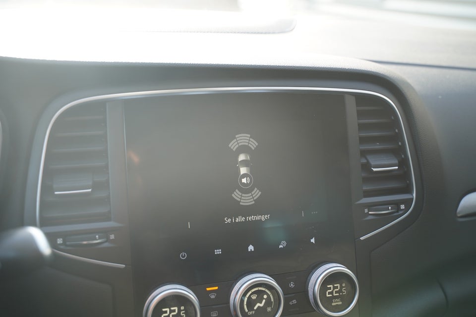 Renault Megane IV 1,6 E-Tech Sport Tourer 5d