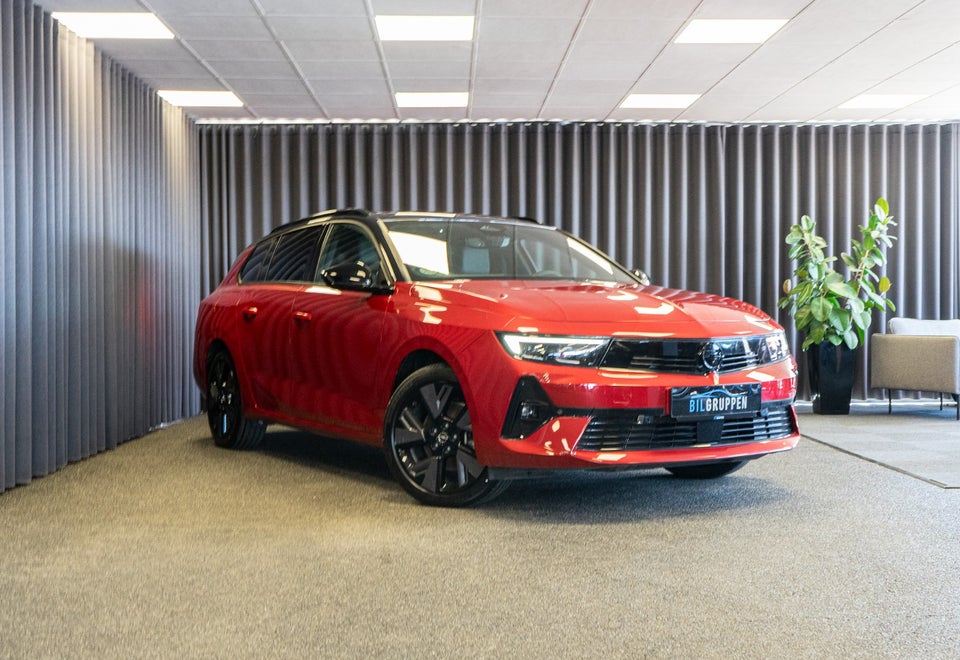 Opel Astra-e 54 GS Sports Tourer 5d