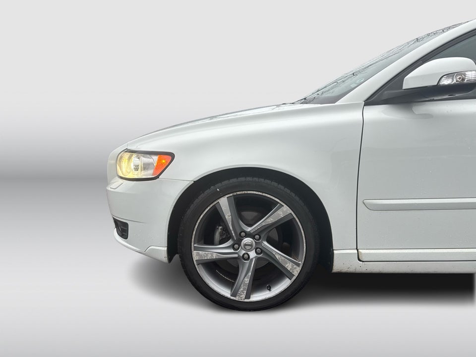 Volvo V50 1,6 D2 115 Kinetic 5d