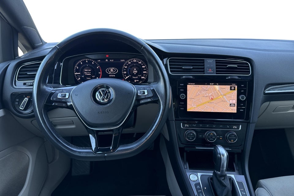 VW Golf VII 1,5 TSi 150 Highline Variant DSG 5d