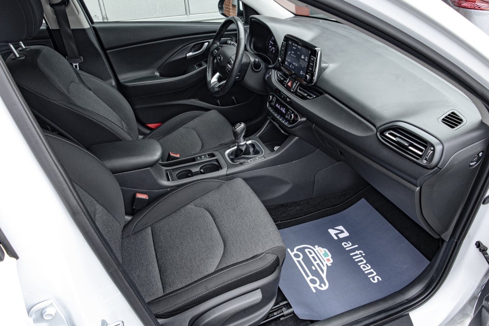 Hyundai i30 1,0 T-GDi Essential stc. 5d