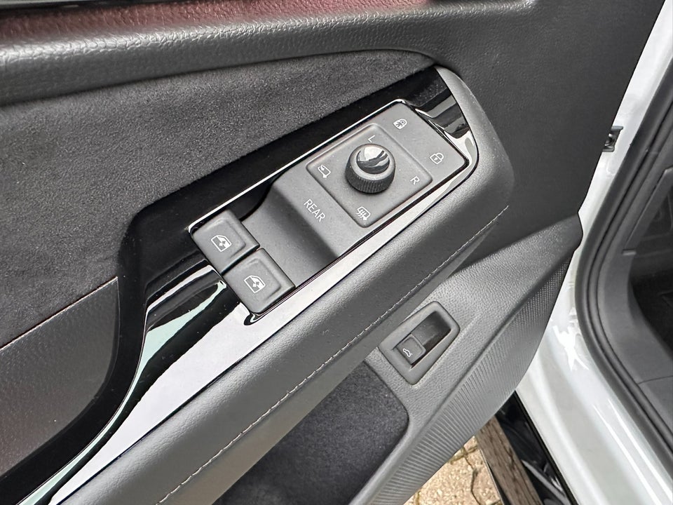 VW ID.7 77 Pro Tourer 5d