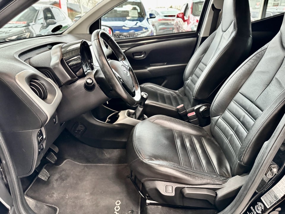 Toyota Aygo 1,0 VVT-i x-cellence 5d