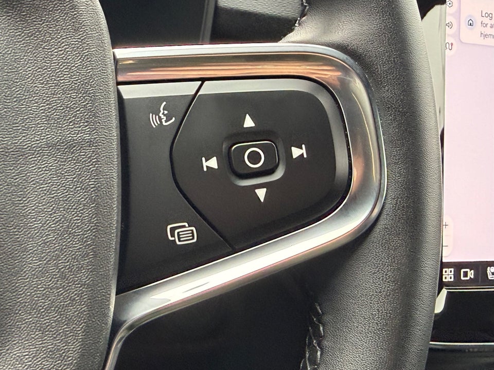 Volvo XC40 P6 ReCharge Plus 5d