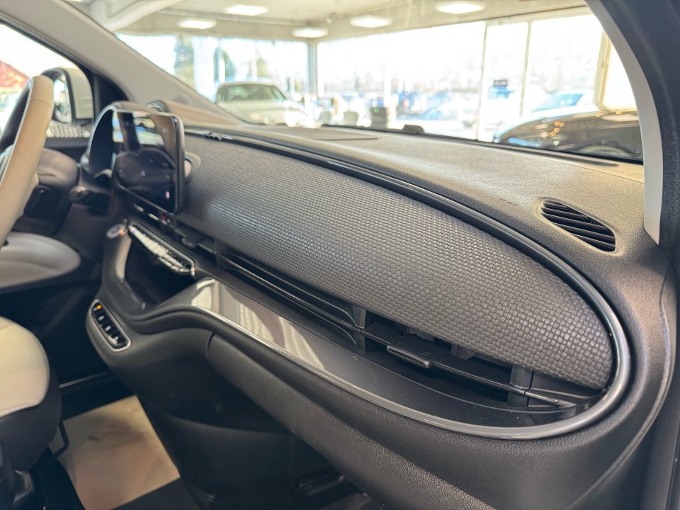 Fiat 500e 42 la Prima Cabrio 2d