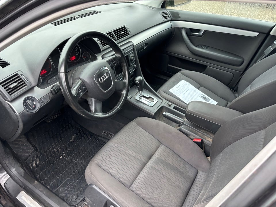 Audi A4 2,0 TDi 140 Avant Multitr. 5d