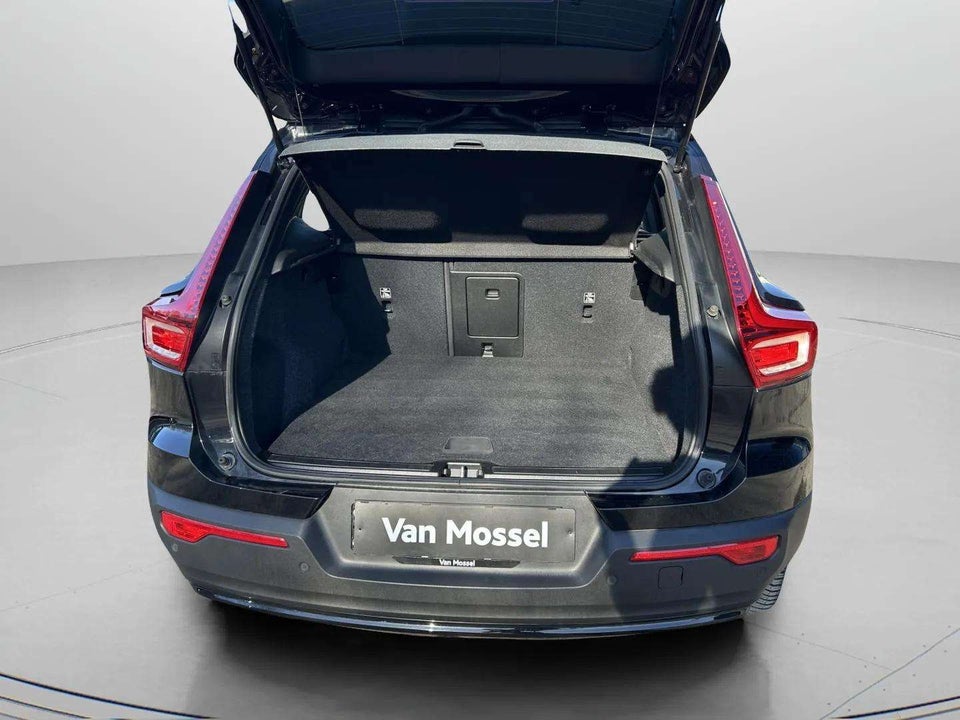 Volvo XC40 P6 ReCharge Core 5d