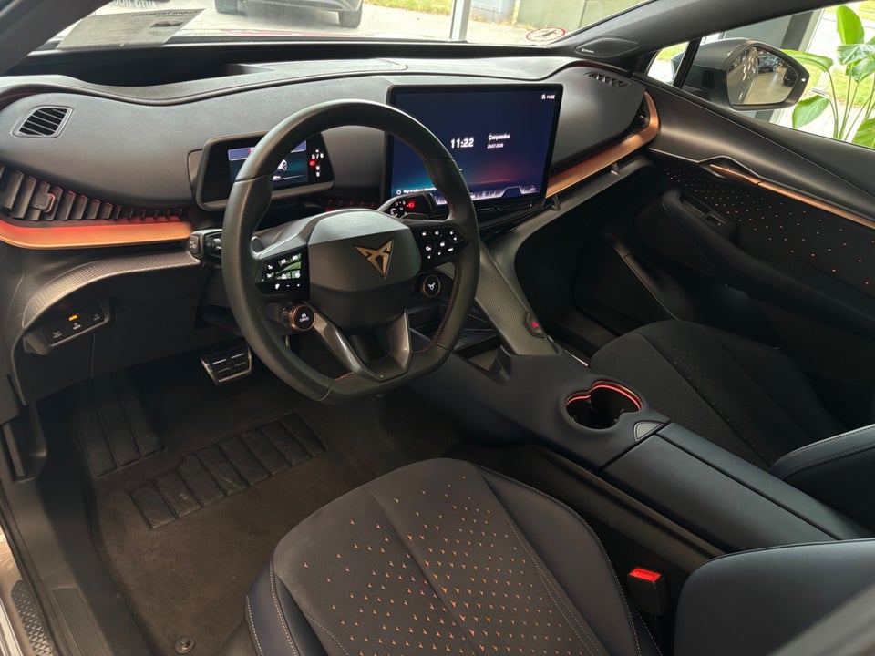 Cupra Tavascan 77 Adrenaline 5d