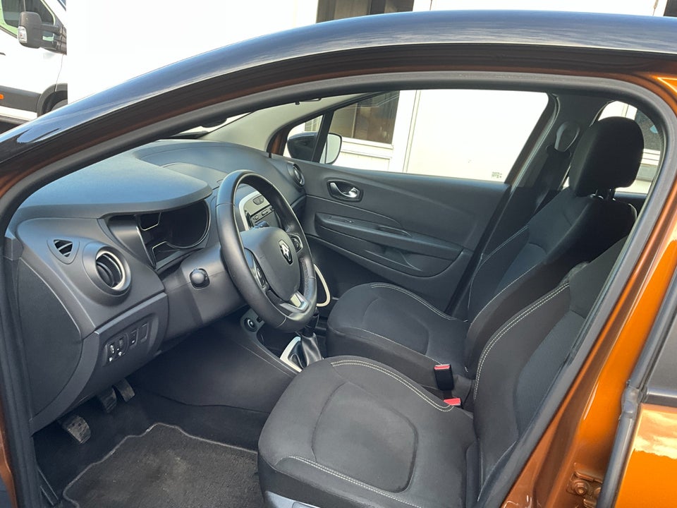 Renault Captur 0,9 TCe 90 Intens 5d