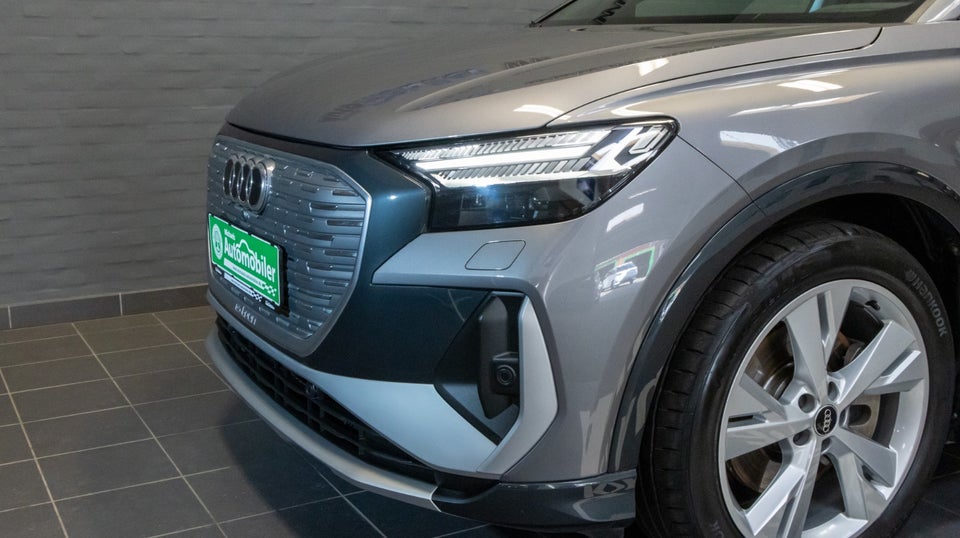 Audi Q4 e-tron 45 S-line 5d