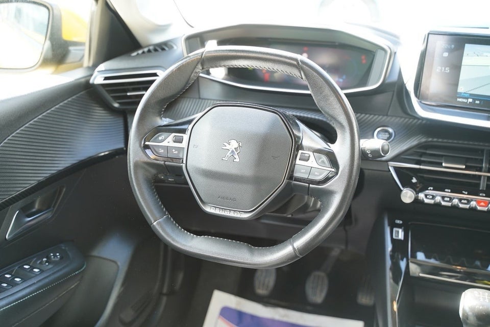 Peugeot 208 1,2 PureTech 100 Platin Pack 5d