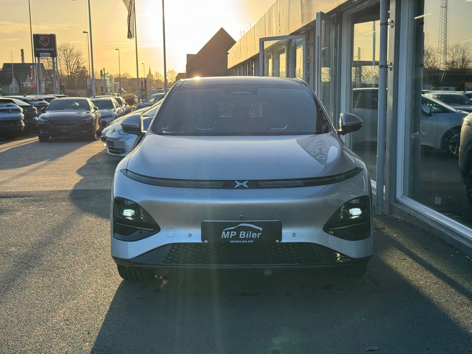 Xpeng G6 Standard Range 5d