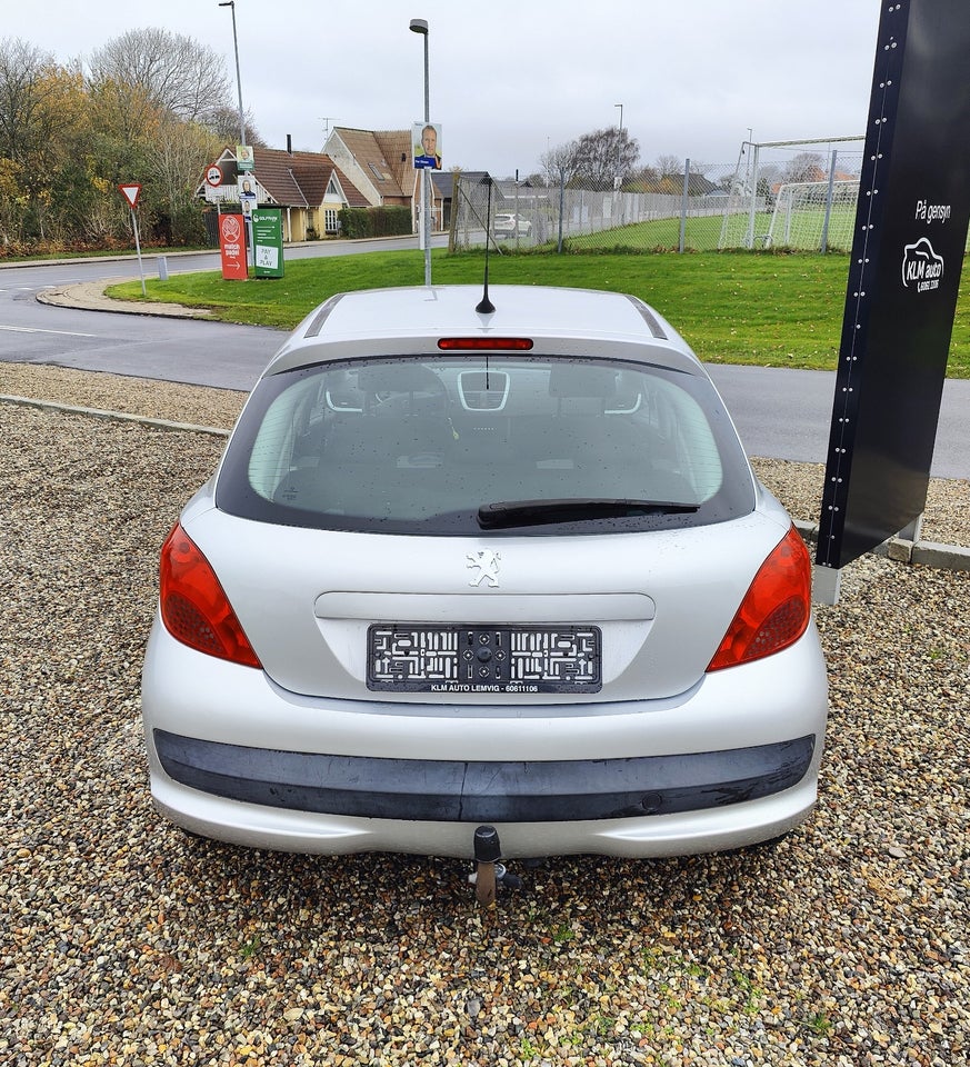Peugeot 207 1,4 Comfort+ 5d