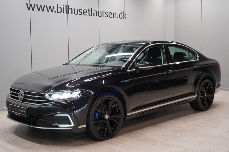 VW Passat 1,4 GTE DSG 4d